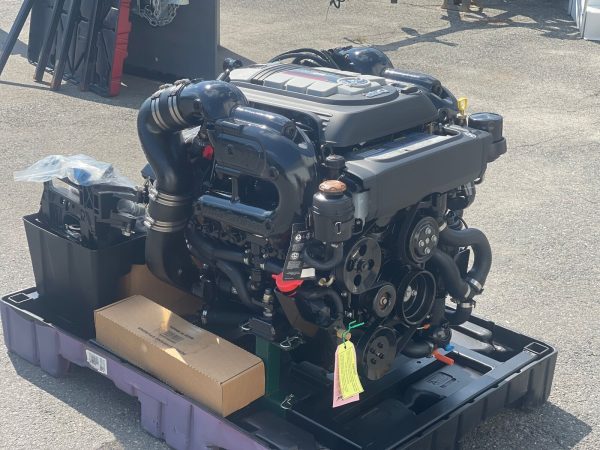 Mercruiser 250hp Inboard Marine Engine 4.5L