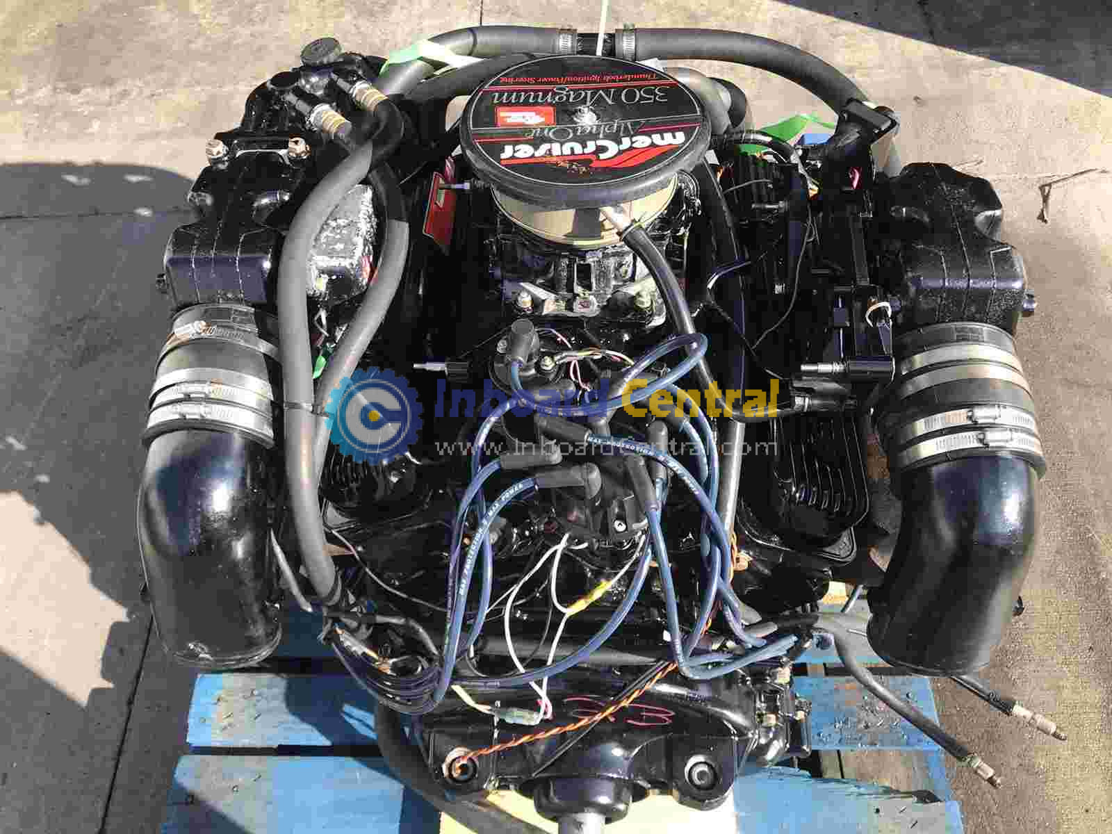 MerCruiser 5.7 liter 350 Mag Magnum Marine Engine