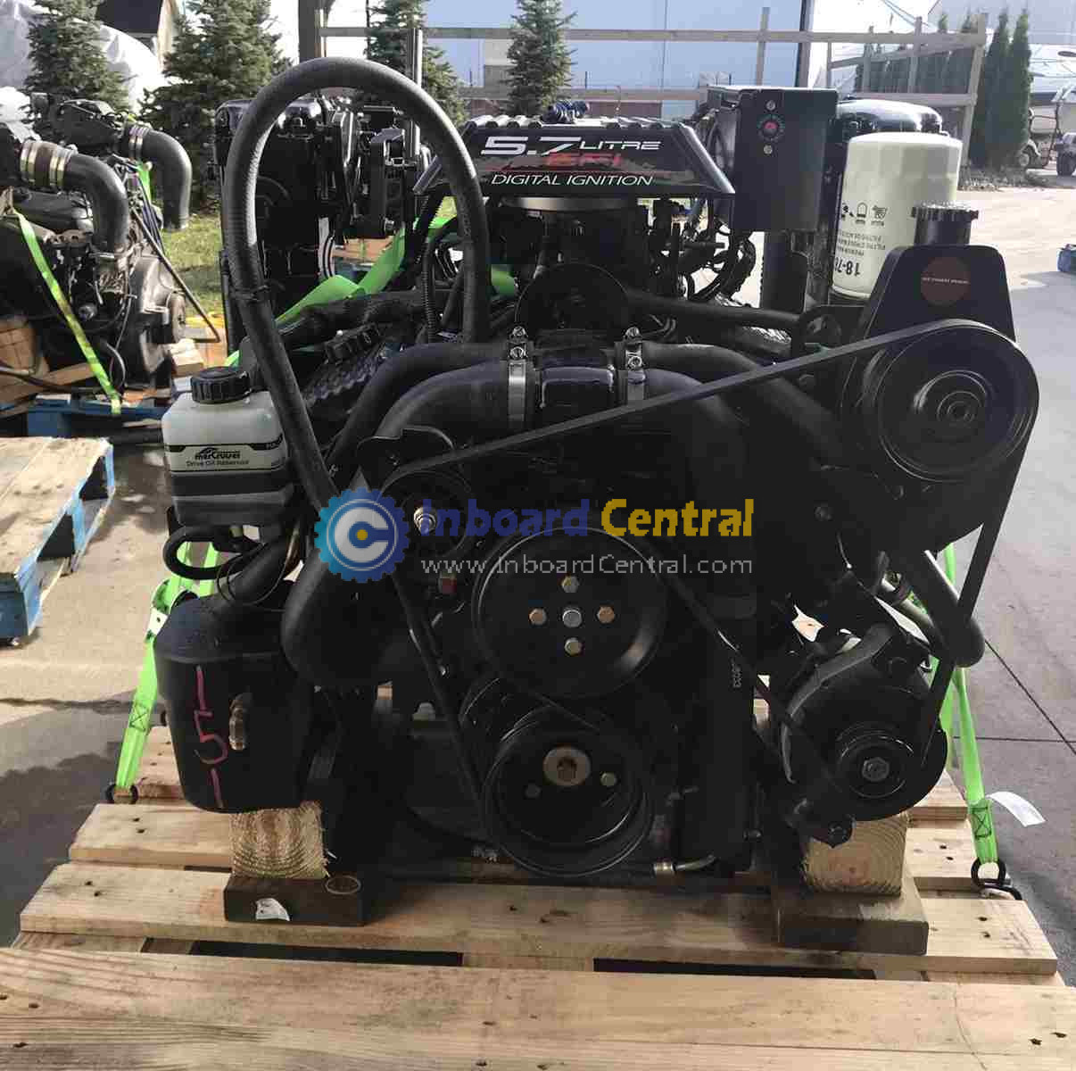 Mercury MerCruiser 5.7 L EFi 350 V8 Marine Engine